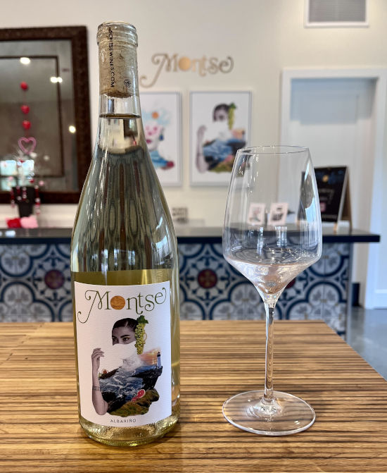 Wines Albariño - Montese Winery